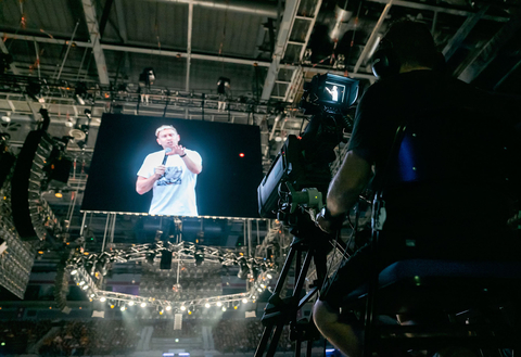 Adlib Russell Howard 2019 3 russcam.jpg