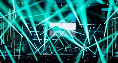 Dove-Awards1.jpg