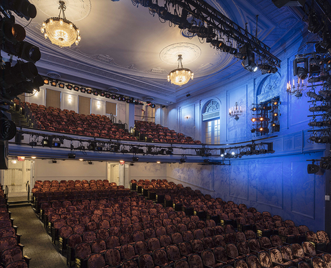 ETC_in_the_Helen_Hayes_Theater-Photo_by_Paul_Warchol-2-livedesign.jpg