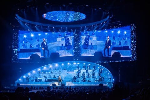 Michael Bublé Tour - Stufish Entertainment Architects (courtesy of Solotech)