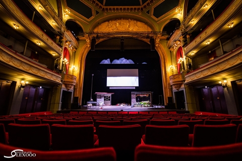 Sotesa and CHAUVET Professional Bridge Old and New For NTGent