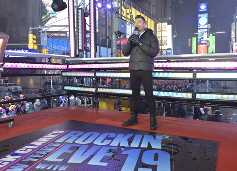 Times Square NYE Broadcast With COLORado Solo Batten