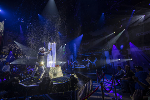 Robe PLASA 2019 Return to The Future Show pla161134235.jpg