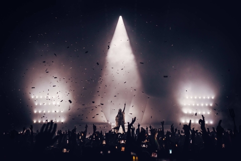 Vari-Lite’s VL2600 Profile is a star performer for Charli XCX
