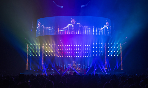 stage design and lighting design for Queen + Adam Lambert