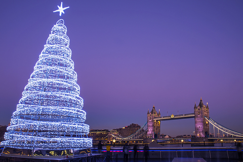 London Christmas // Photo by chrisdorney/iStock/Getty Images Plus/Getty Images London Christmas