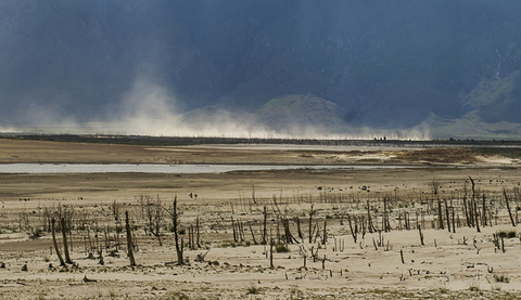Cape Town South Africa drought // Photo by AP Photo/Newscred Cape Town South Africa drought