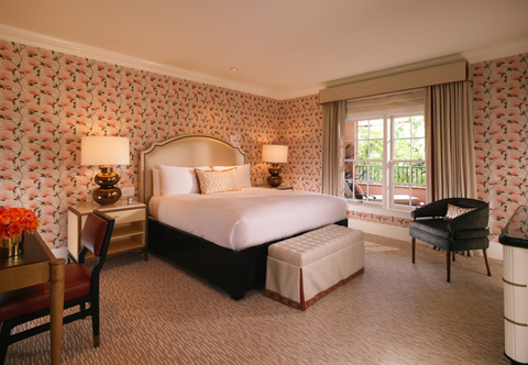 The Beverly Hills Hotel Garden Suite The Beverly Hills Hotel's Renovated Garden Suite