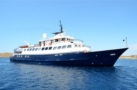 M/Y Callisto Exterior of M/Y Callisto in the water