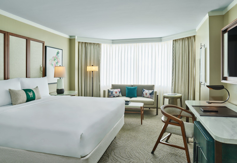 The Whitley King Image of a bedroom with king bed