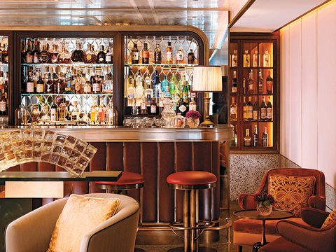 The St. Regis Venice’s Arts Bar The St. Regis Venice’s Arts Bar