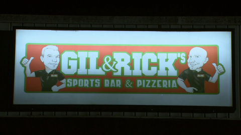 Gil & Rick's Sports Bar & Pizzeria sign before redesign by Jon Taffer on Bar Rescue