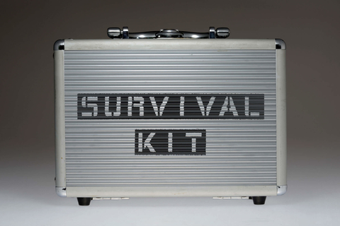 Survival kit Survival box