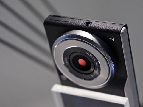 Sensors Insights 2018-10-11 Hero Smartphone Motion Sensors & Healthcare: On The Cusp Of A Disruption?