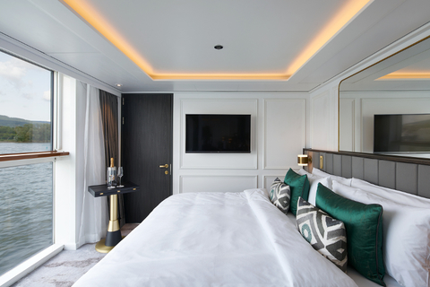 Crystal Bach River Suite Crystal Bach River Suite