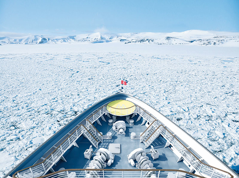 Hanseatic Inspiration Bow Walkway Editorial Hapag-Lloyd Cruises' new expedition ships will have a walkway right at the bow.