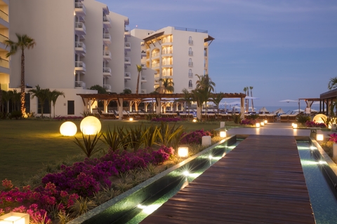 Krystal Grand Los Cabos, Mexico AMResorts and Grupo Hotelero Santa Fe have partnered to open three dual-branded resorts in Punta Cancun, Los Cabos and Nuevo Vallarta, Mexico.