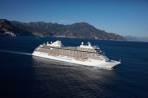 Seven Seas Explorer in Sorrento Seven Seas Explorer in Sorrento