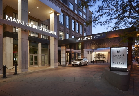 Loews Minneapolis Sauro has more than 20 years of experience in the hotel industry and has been with Loews Hotels & Co. for 16 years.