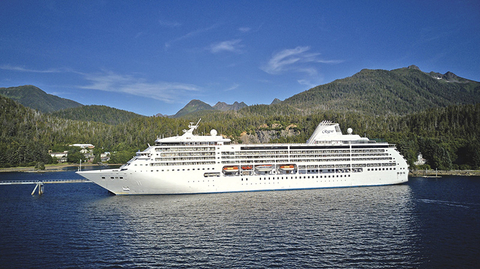 Seven Seas Mariner in Alaska // Photo by Regent Seven Seas Cruises Seven Seas Mariner in Alaska