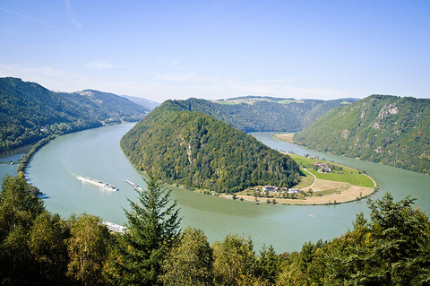 Danube River Getty Schloegener Schlinge, a famous geological feature in Upper Austria on the Danube River
