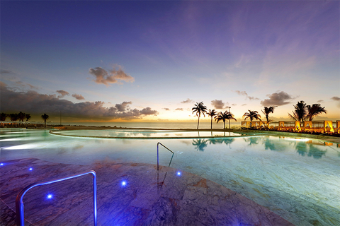 TRS Yucatan Hotel Pool Editorial TRS Yucatan Hotel
