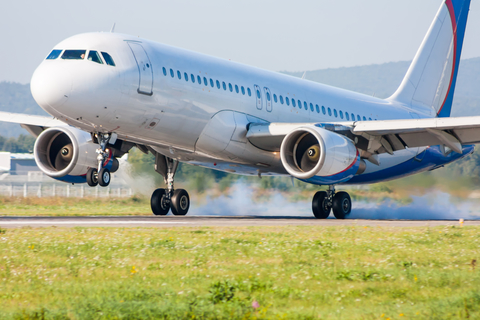 airplane landing airplane landing