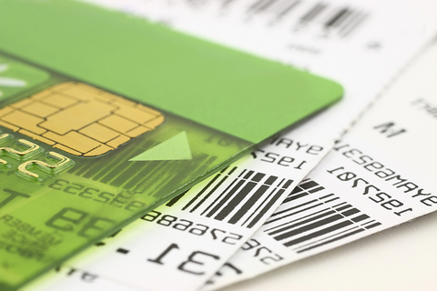 credit card / ticket / refund credit card with tickets