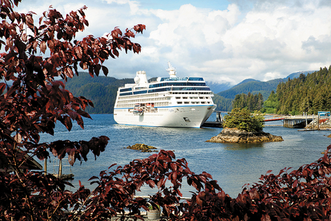 Oceania Cruises’ 684-passenger Regatta Oceania Cruises’ 684-passenger Regatta