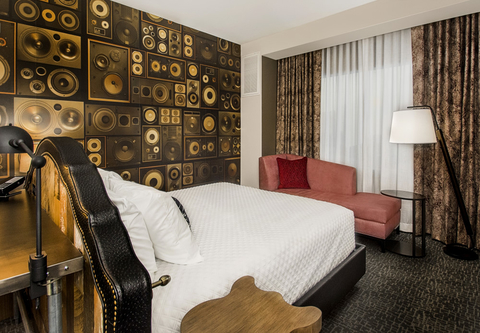 Choice Hotels Fillmore Hospitality Celebrate Nashville Cambria Choice Hotels Fillmore Hospitality Celebrate Nashville Cambria Topping Off
