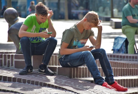 kids on phones (Pixabay) cell phones