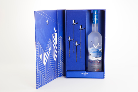 Grey Goose Vodka Holiday Gift Set - Booze & Baubles Holiday Gift Guide