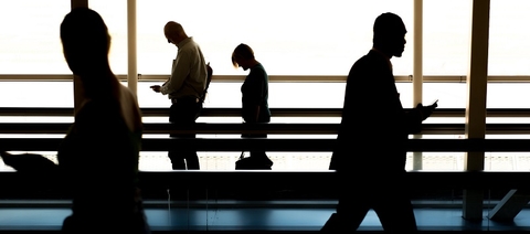 airport cell phones airport (Pixabay)