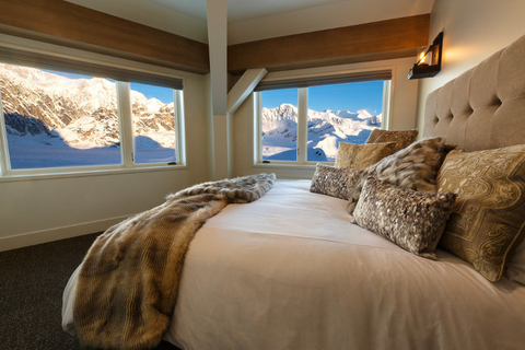 Sheldon Chalet room Sheldon Chalet room