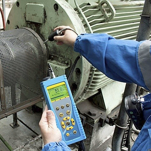 Sensors Insights 1 2018-01-19 Fig4 Fig. 4: Manual inspection of plant equipment.