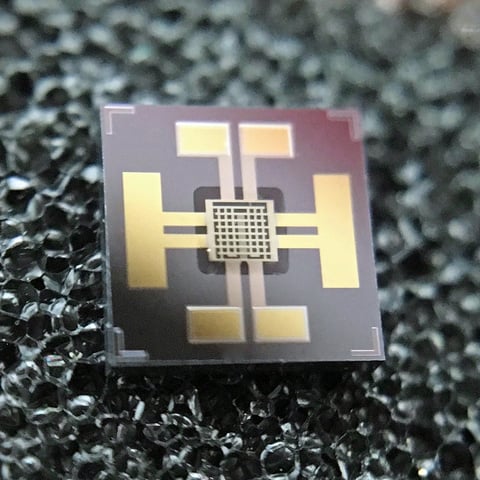 Fig: 1: MEMS MOS Gas Sensing Chip with integrated electrodes (A) and sensor film (B).  Silicon Nitride and Tin Dioxide layers are transparent.