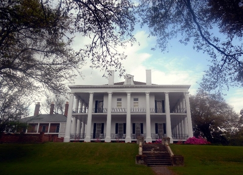 Dunleith Historic Inn Natchez MS Photo by Susan J. Young Editorial Use Only 