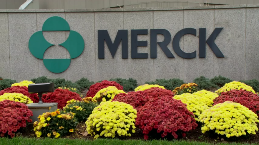 Merck has better luck with 2nd COVID-19 drug attempt as it sees a positive in early molnupiravir data