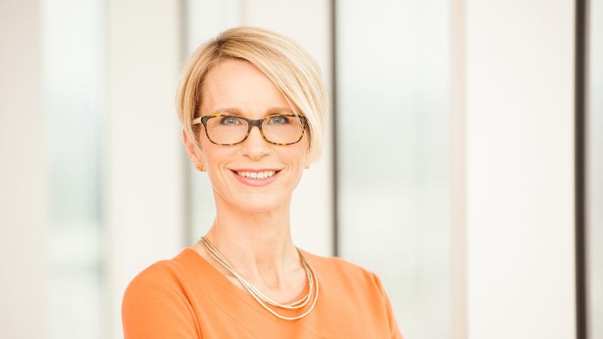 GlaxoSmithKline CEO Walmsley's pay falls to $9.7M as pandemic drags on profits