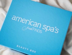 American Spa's November Fresh Finds Beauty Box Lipgloss + Aftershave