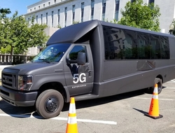 Verizon 5G bus for fixed wireless (Verizon) Verizon 5G bus for fixed wireless (Verizon)