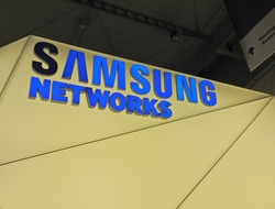 Samsung booth Samsung booth