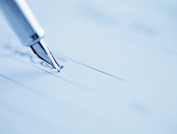 Tip of Fountain Pen Writing Tip of Fountain Pen Writing