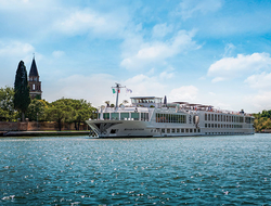 Uniworld River Countess Editorial River Countess