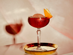 Fine & Rare Luxury Negroni Sbagliato Fine & Rare Luxury Negroni Sbagliato cocktail