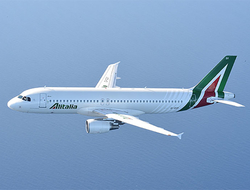 Alitalia A320 Editorial Alitalia A320 flying