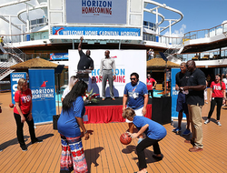 Carnival Horizon Docking Event Editorial Carnival Horizon Docking Event