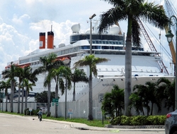 Grand Classica Port of Palm Beach Bahamas Paradise Cruise Line Editorial Use Only By Susan J Young Grand Classica Port of Palm Beach Bahamas Paradise Cruise Line Editorial Use Only By Susan J Young